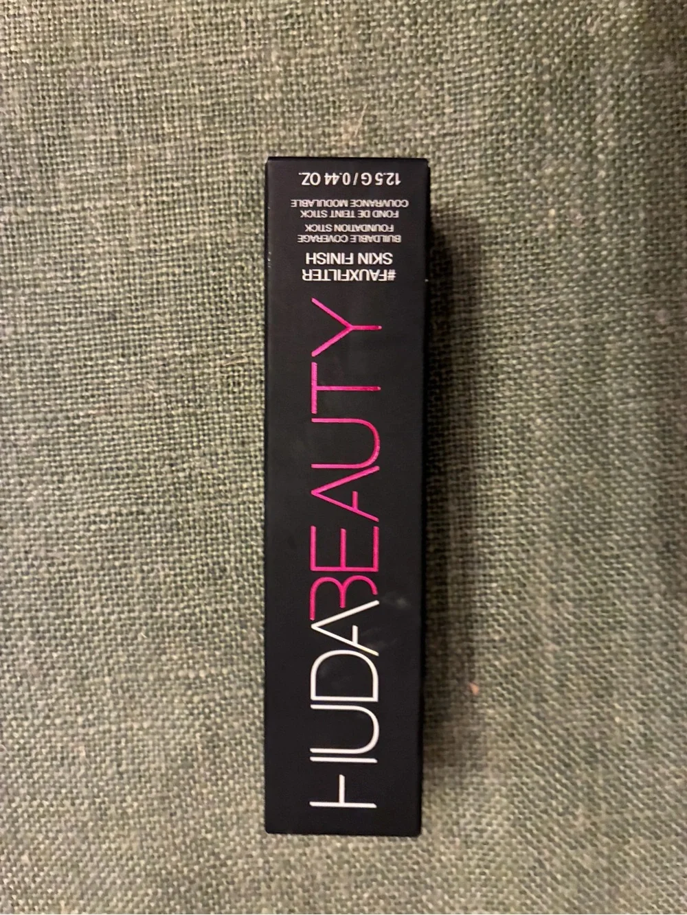 Huda Beauty #FauxFilter Skin Finish Foundation Stick 350G Dulce de Leche